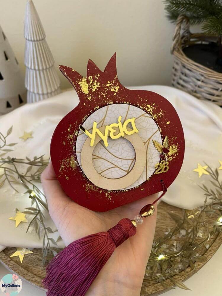 Red Xmas-Ξύλινο διακοσμητικό ρόδι με ευχές