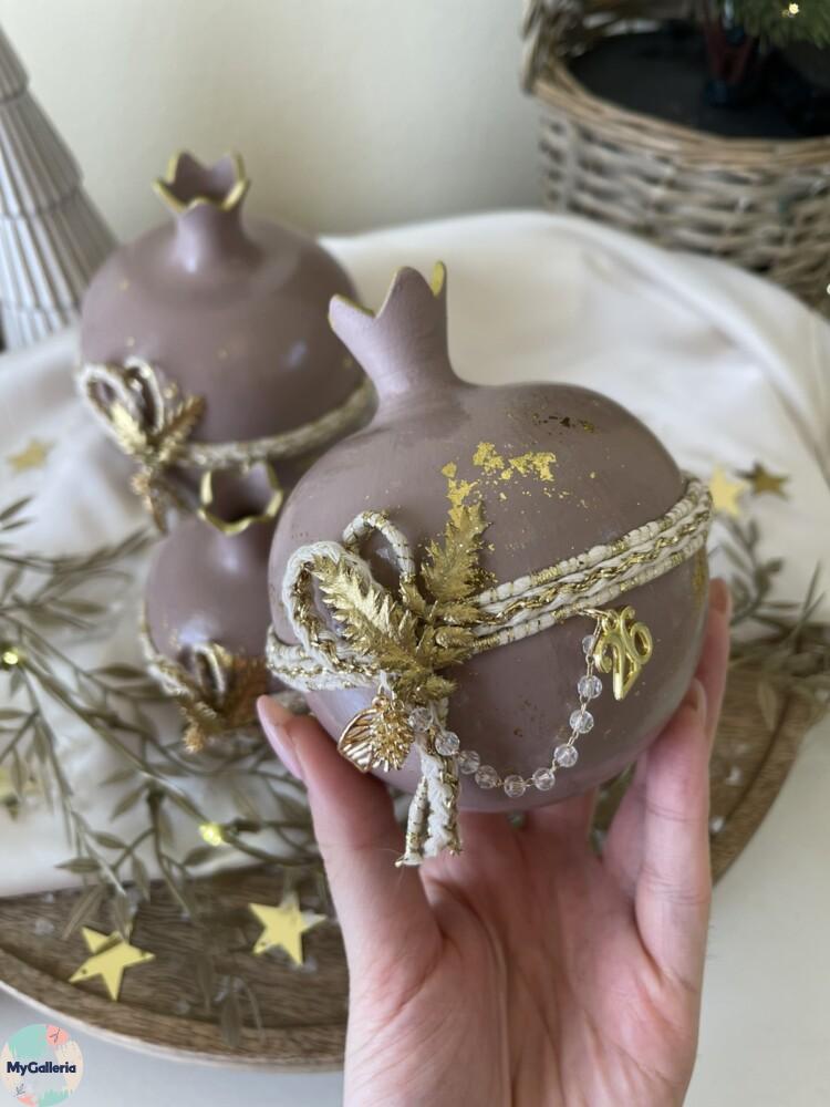 Brown Xmas-Κεραμικό ρόδι M