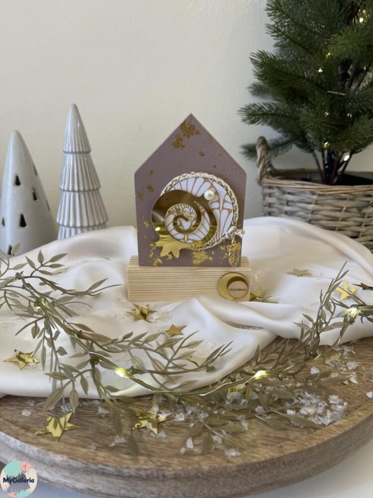 Brown Xmas-Ξύλινο διακοσμητικό γούρι σπίτι με ευχές