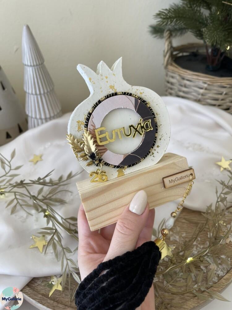 Black & White Xmas-Ξύλινο διακοσμητικό ρόδιμε ευχές