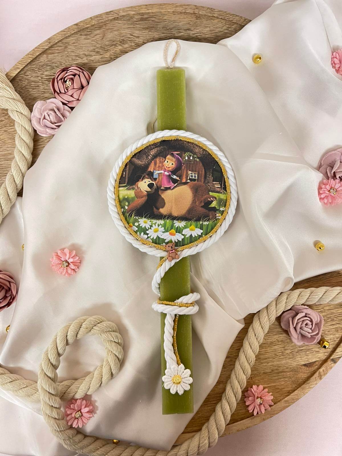 Παιδική Λαμπάδα-Η μάσα και ο αρκούδος